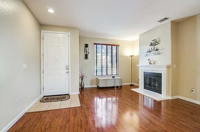 1st image of 1084 Cotton Wood Ct