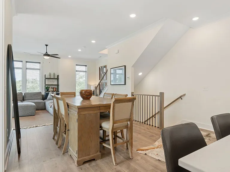 601 Southgate Ave — Photo 37