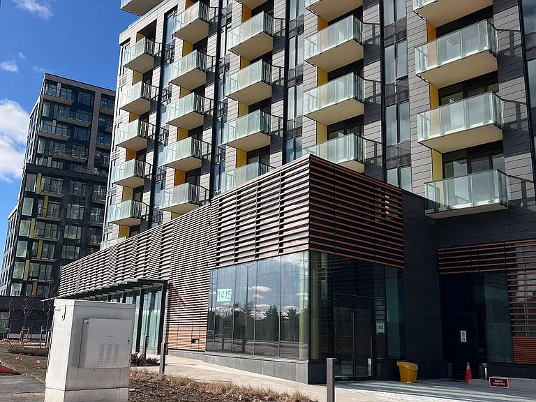 1415 Dundas St E #807 — Photo 13