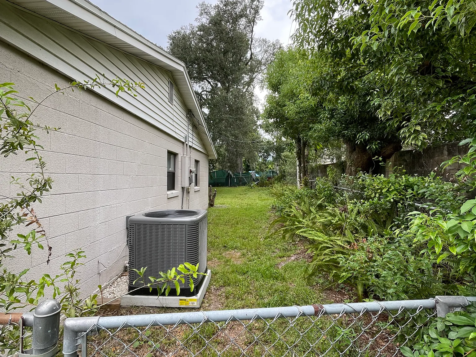 3 bed, 1824 sqft, $2,150 — Photo 3