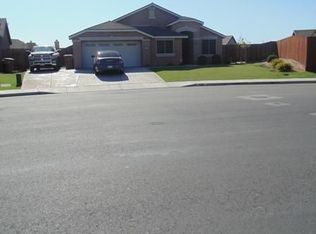 5205 Tangerine Dream Ln, Bakersfield, CA