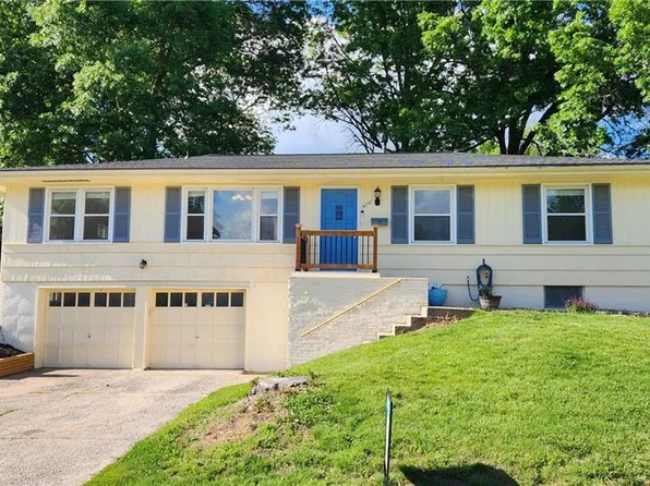 3218 NE 47th St, Kansas City, MO 64117