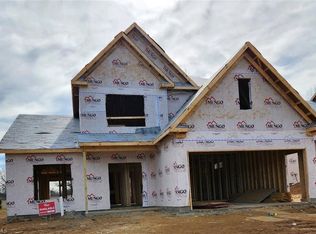 7394 Deerhurst Ln, Kernersville, NC 27284