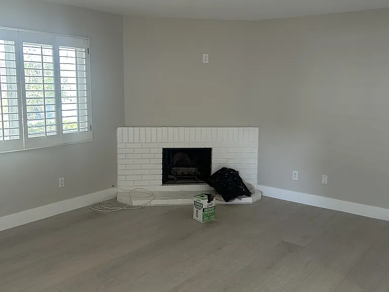 2430 Santa Ana Ave #10 — Photo 6