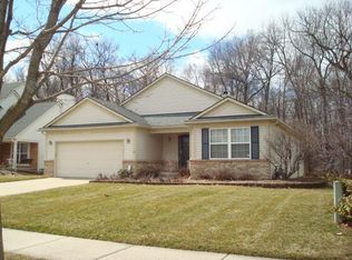 4256 Woodstream Dr, Ypsilanti, MI 48197