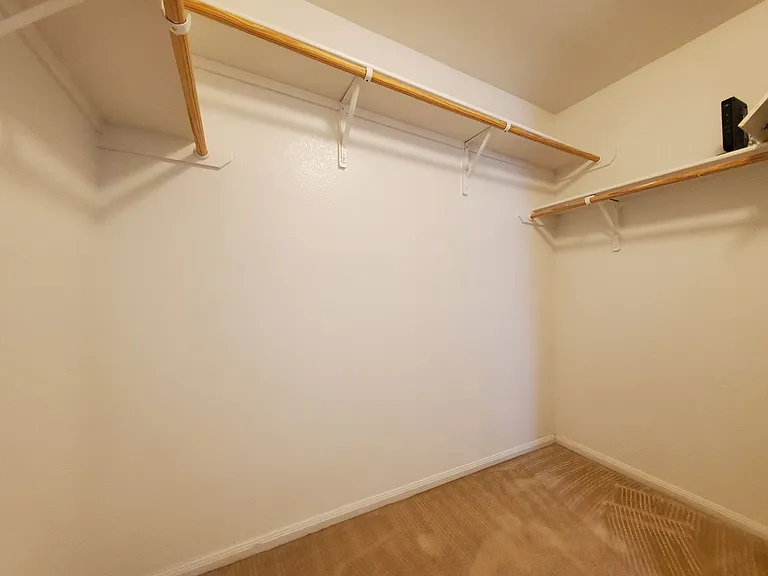 6304 Taree Loop — Photo 22
