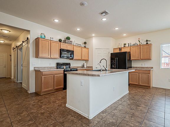 5th image of 12876 N Cutri Ct