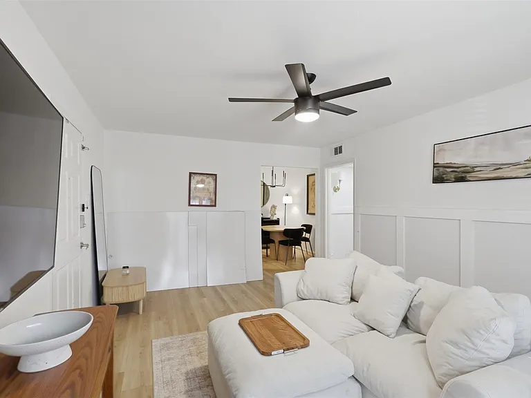 4040 San Felipe St #102 — Photo 12