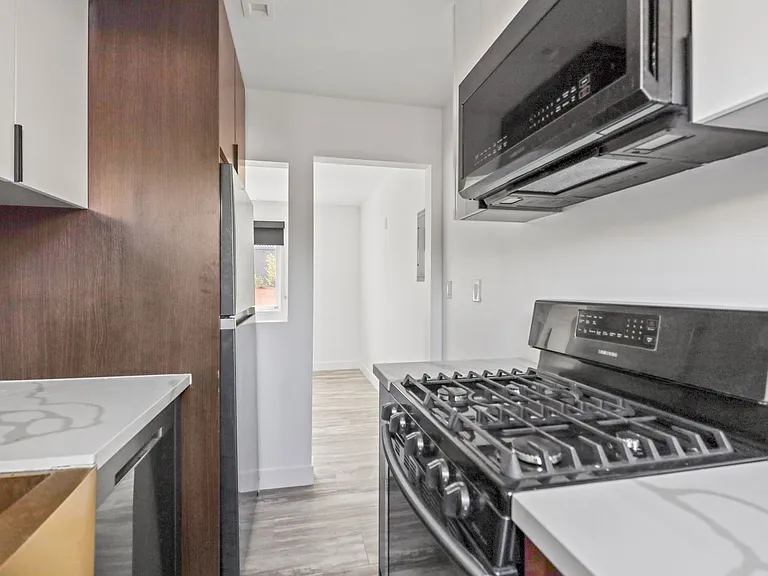 2814 Sichel St — Photo 27