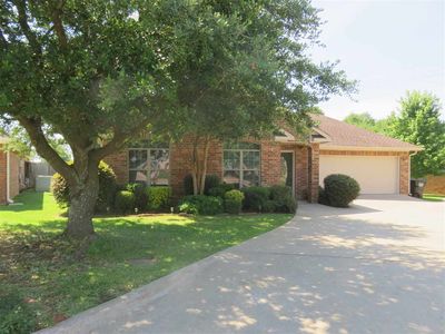 1604 Valley Brook Ln, Longview, TX, 75605