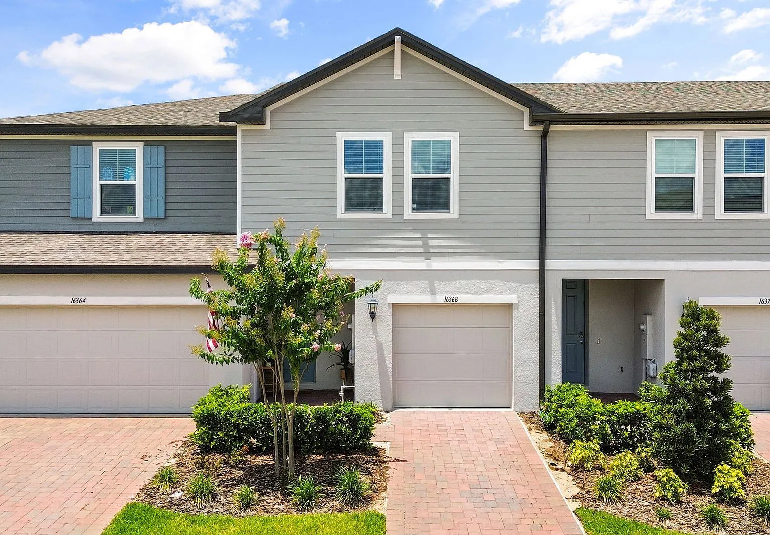 3 bed, 2.5 bath, 1485 sqft, $2,150 — Photo 1