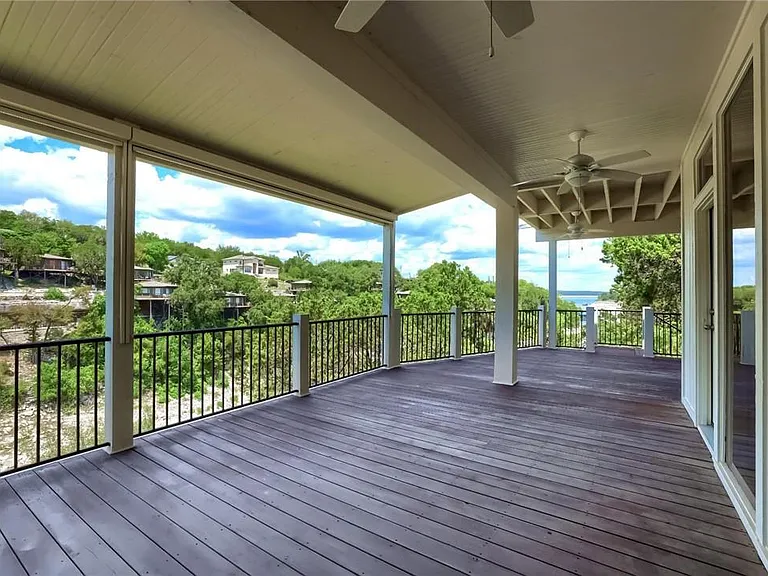 718 Bermuda — Photo 37