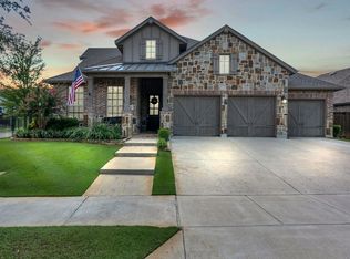 1920 Crescent St, Aledo, TX 76008