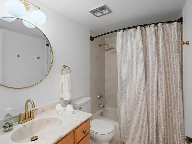 917 Claytonbrook Dr #3 — Photo 21