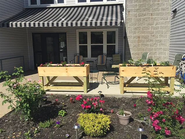 Green Diamond Place Apartments — Photo 1