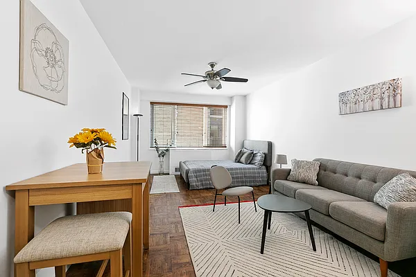 301 East 22nd Street #10B