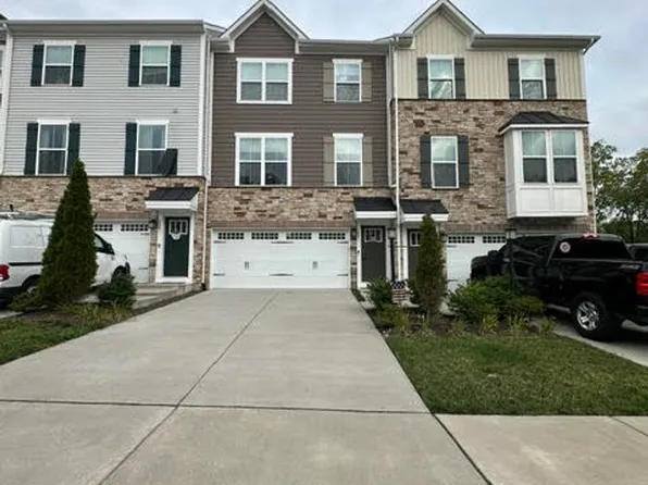 129 Bayhill Ter, Lake Frederick, VA 22630
