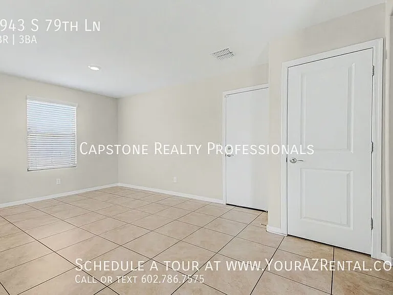 3943 S 79th Ln — Photo 8