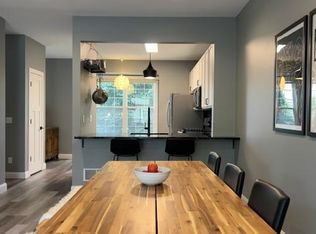 427 2nd St NE, Hopkins, MN 55343