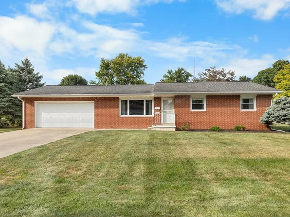 211 Foster Dr, Attica, IN 47918
