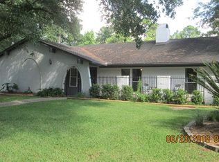 1214 Kingsbridge Rd, Houston, TX 77073