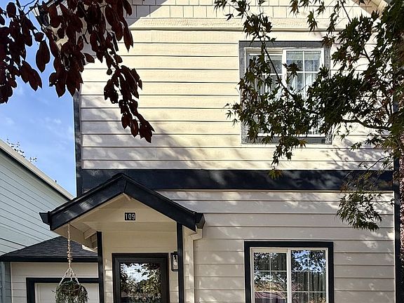2nd image of 109 NW 8th St