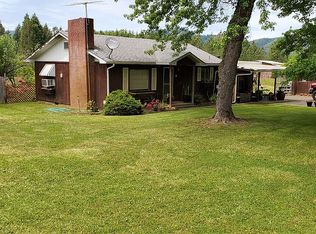 163 Cleveland Rapids Rd, Roseburg, OR 97471