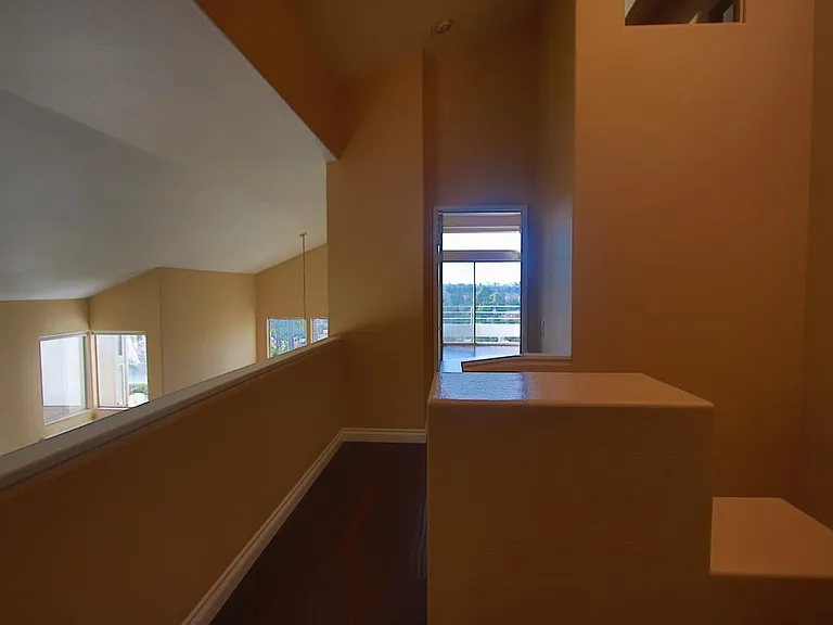Hallway upstairs connecting all bedrooms