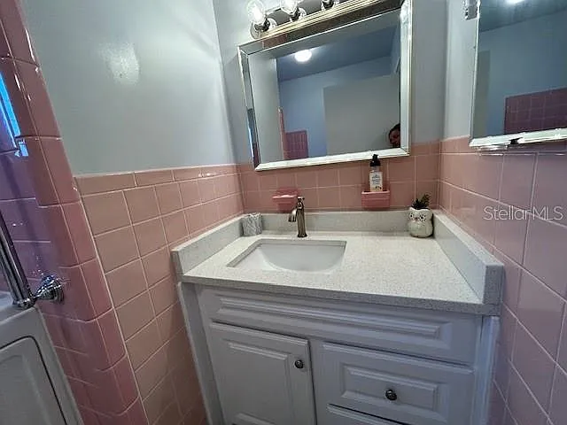 6901 Gulf Winds Dr — Photo 33