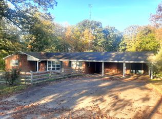 106 Freada Cir, Florence, AL 35630