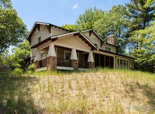 7433 Palm Dr, Spring Lake, MI 49456