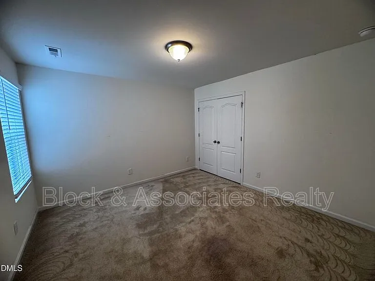 1748 Clayfire Dr — Photo 18