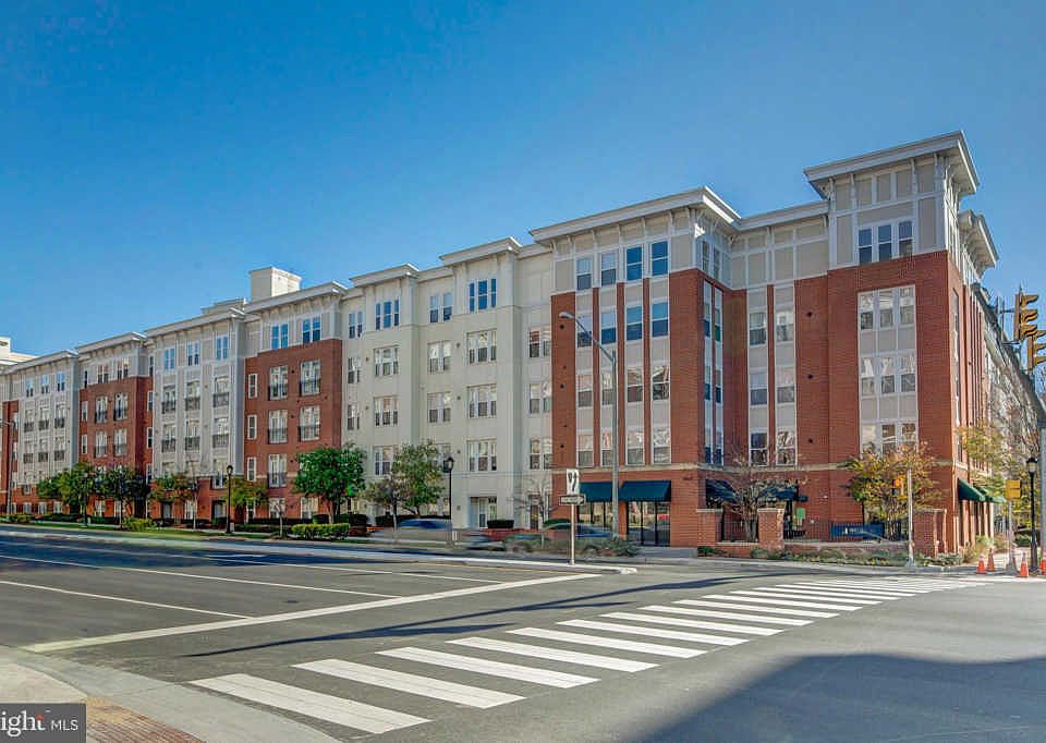 1st image of 2655 Prosperity Ave APT 128