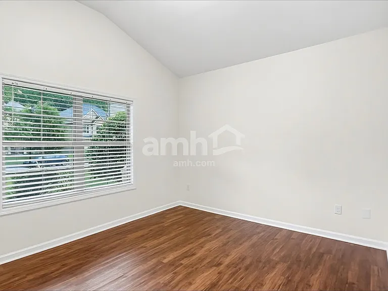 3227 Hideaway Ln — Photo 13