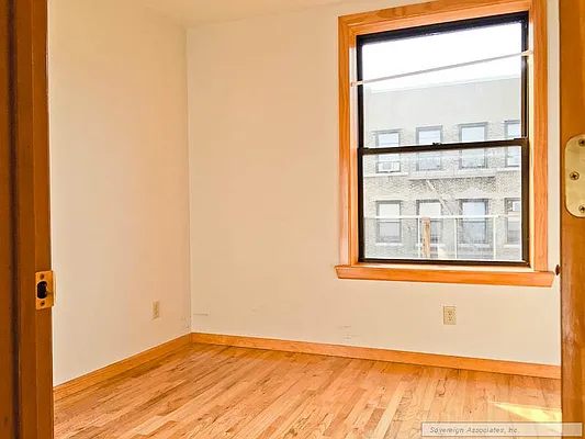 Rented by Sovereign Associates | media 20