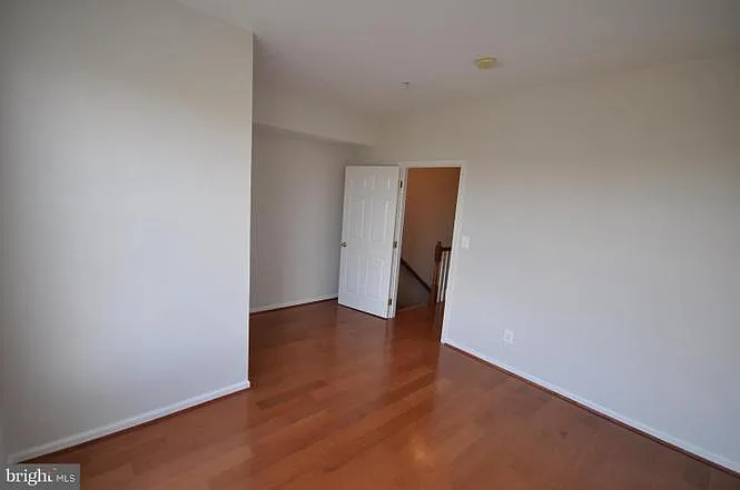 Upper Level Bedroom 1