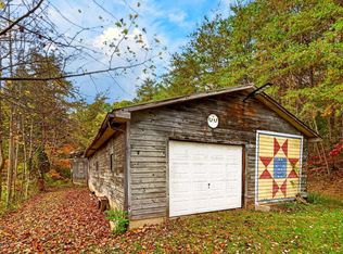 25068 State Route 180, Rockbridge, OH 43149