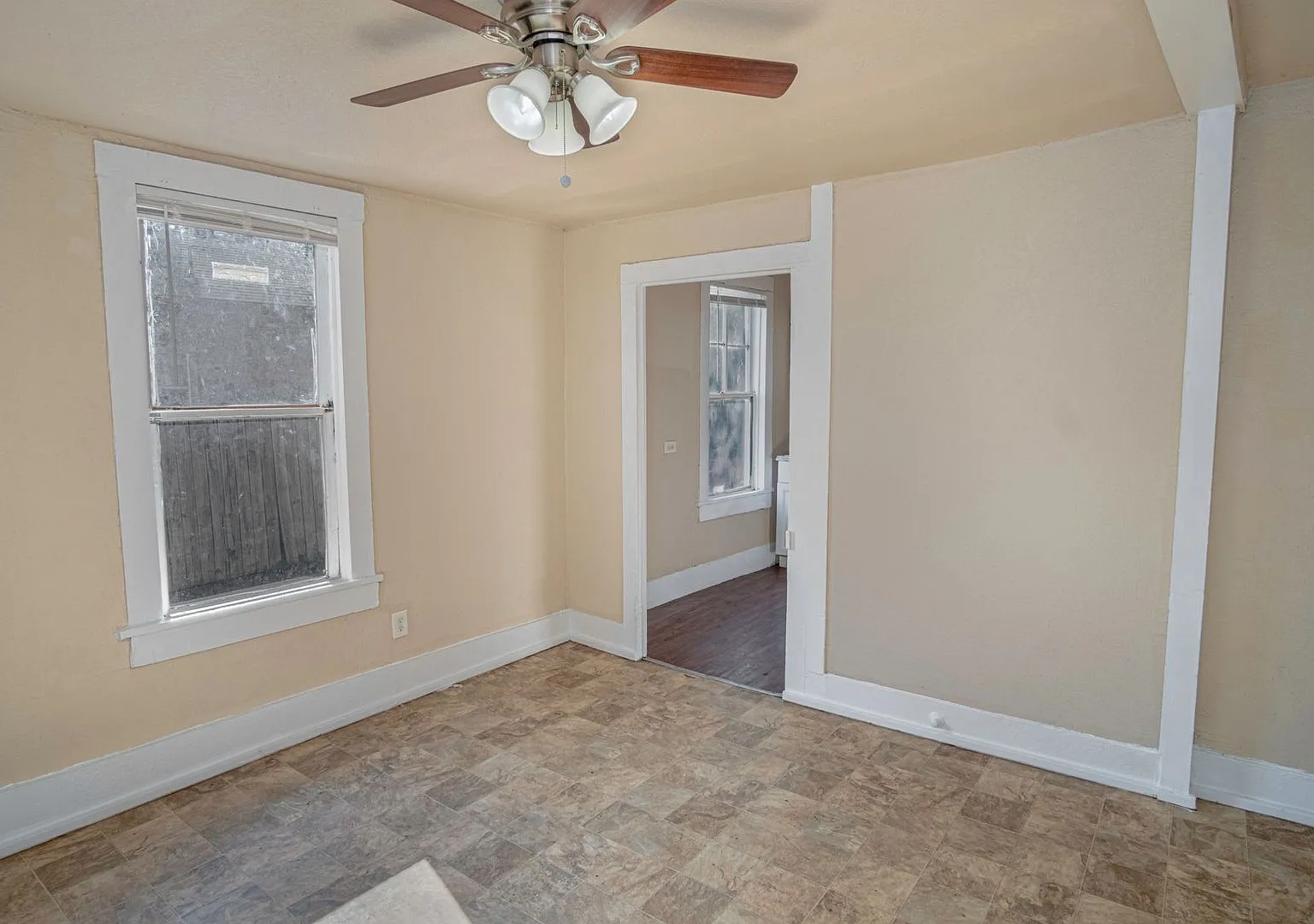 1216 Paso Hondo — Photo 1