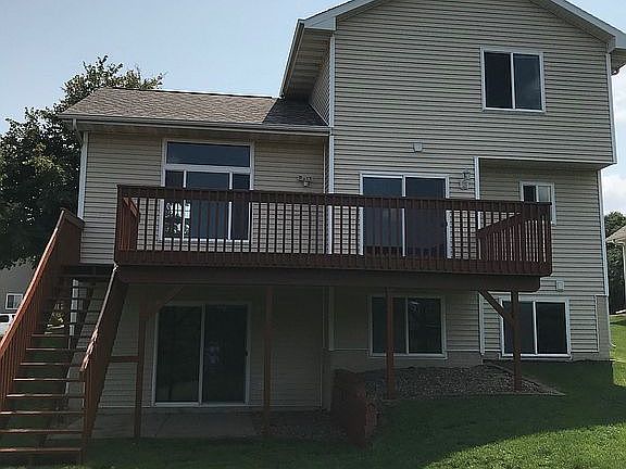 2nd image of 1535 SE Olson Dr
