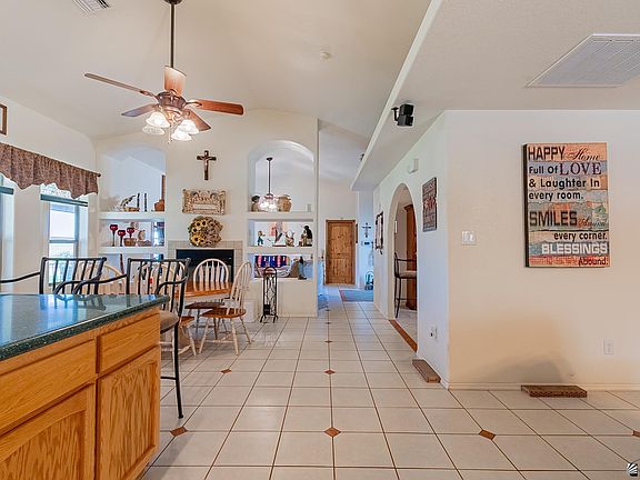 5th image of 15764 S Avenue 2 E #3/4