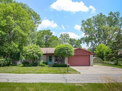 21744 Hancock St, Farmington Hills, MI, 48336