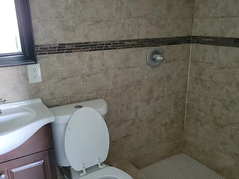 841 SW 16th Ter #843 — Photo 5