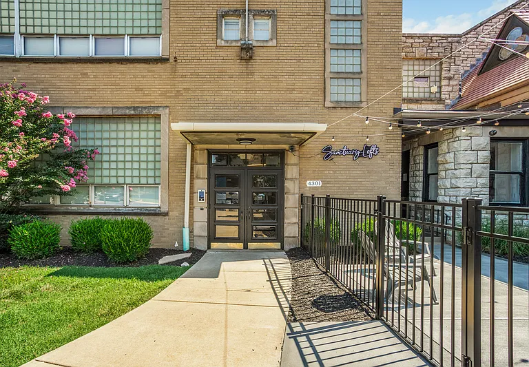 4301 Olive St #209 — Photo 12