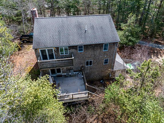 5th image of 21 Clay Pond Road