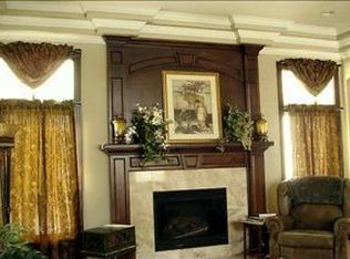 720 SE Hawthorne Ridge Dr, Waukee, IA 50263