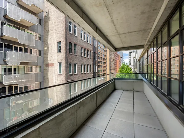 508 West 24th Street image 13 of 19