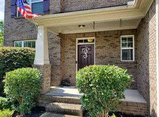 748 Cape Ivey Dr, Dacula, GA 30019