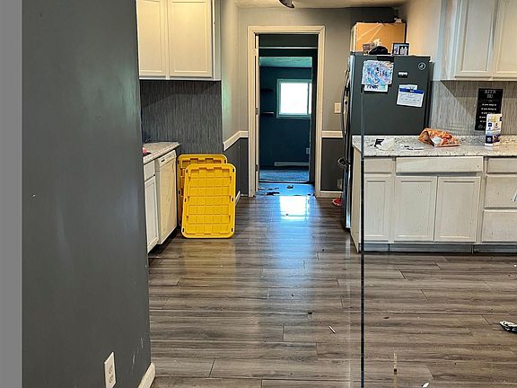 4th image of 57999 Ellis St