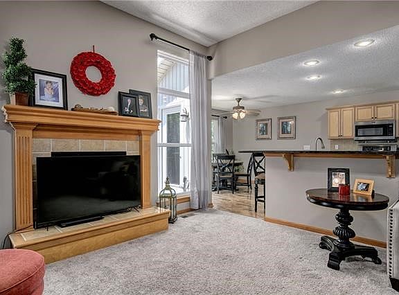 4th image of 5002 NW Woodside Dr