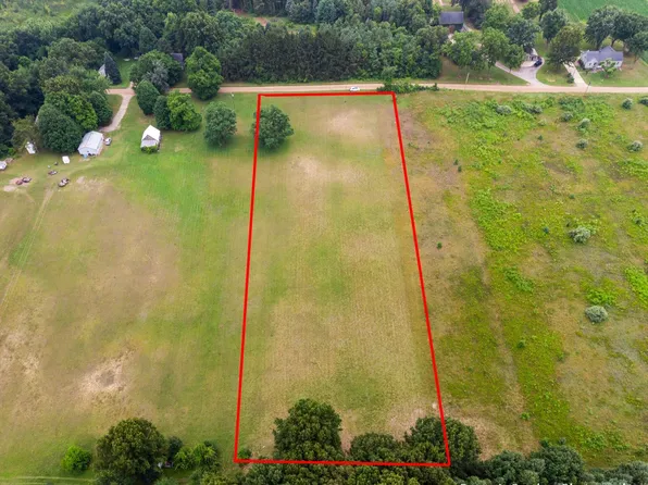 Zoschke Rd, Benton Harbor, MI 49022